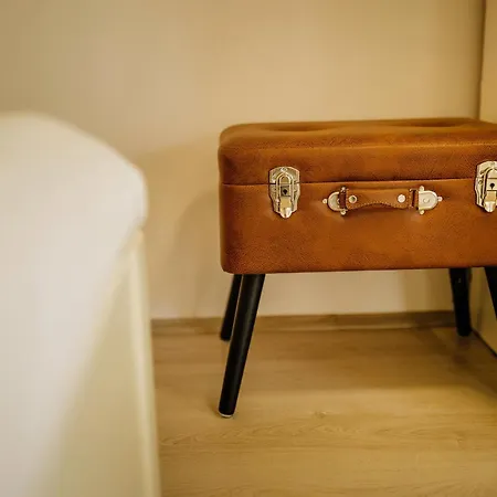 Semesterbostad Peroj's Oasis -